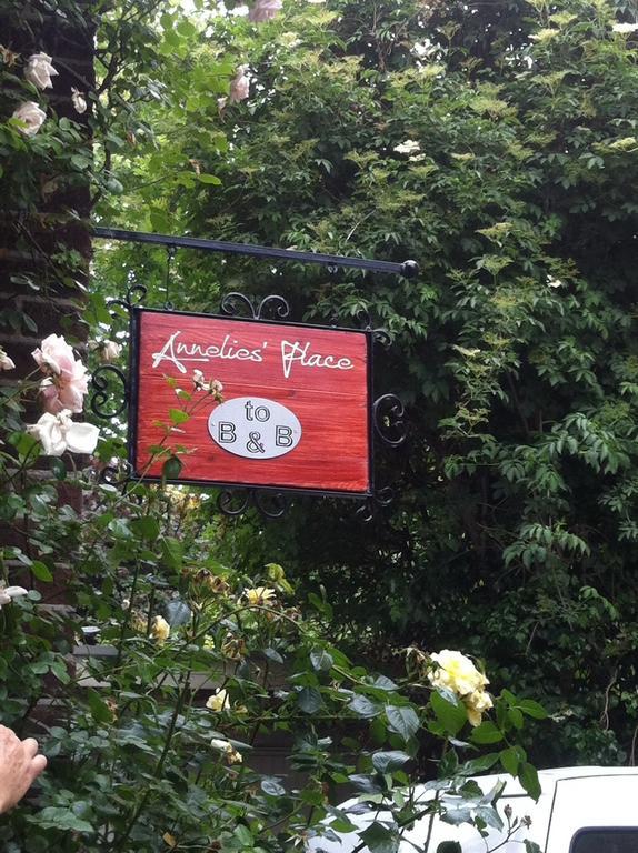 Annelies'Place To B& B Маастрихт Стая снимка